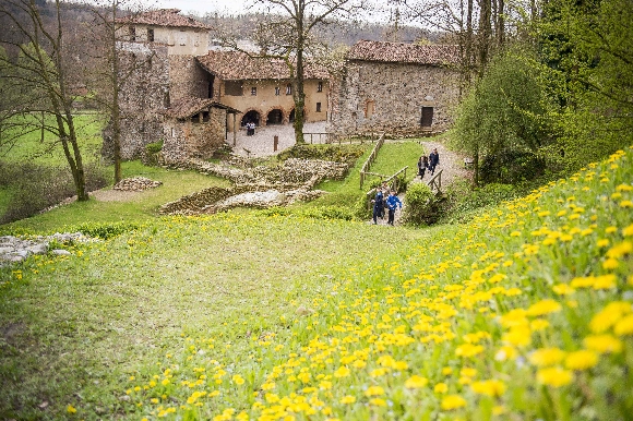 Monastero di Torba